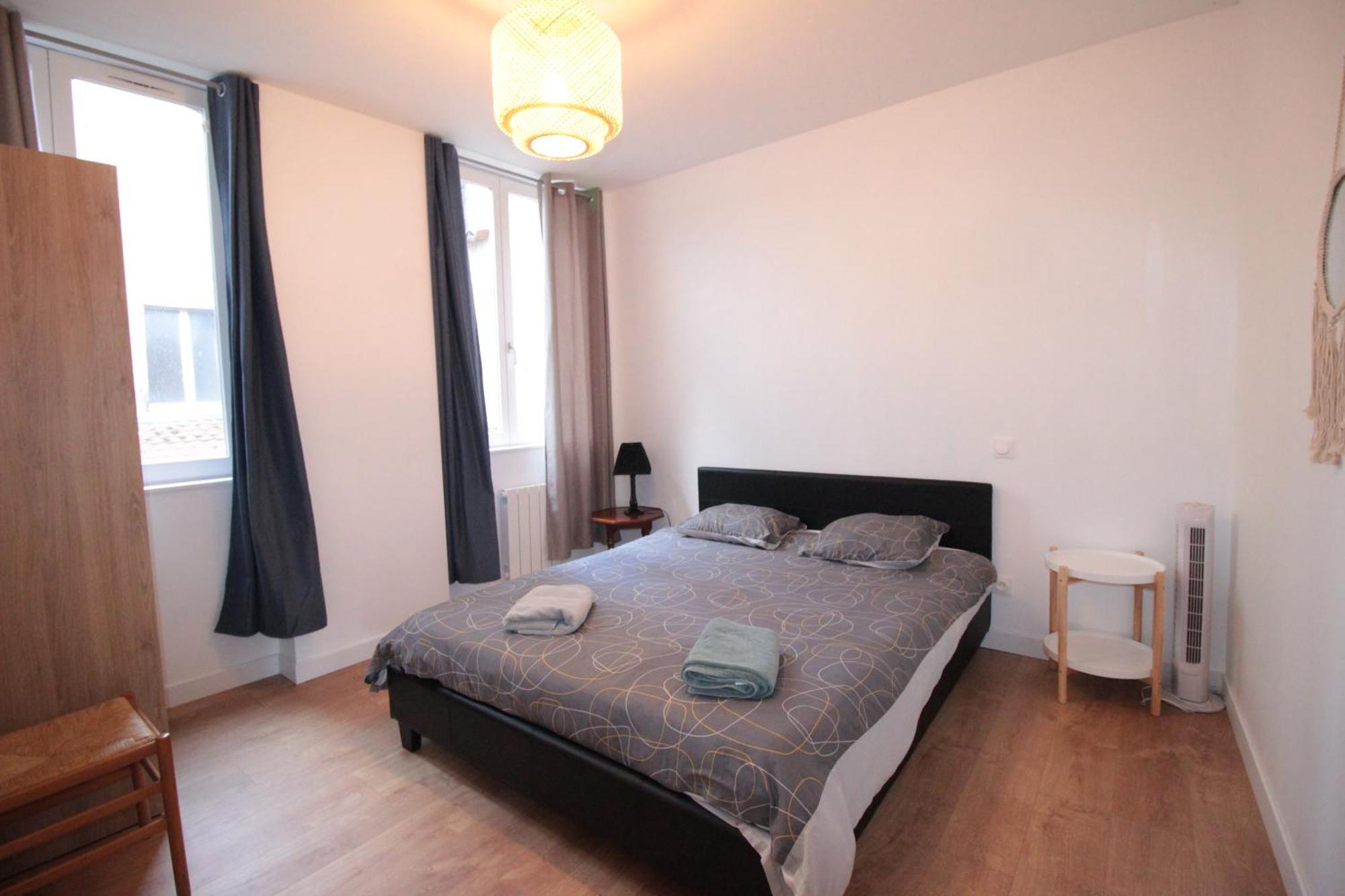 Logement Neuf "Meuse" - Hyper Centre - Parking Proche - Proche Gare - 4 Chambres - Terrasse Couverte - Wifi ! Gere Par Prestazen'Services 베르됭쉬르뫼즈 외부 사진